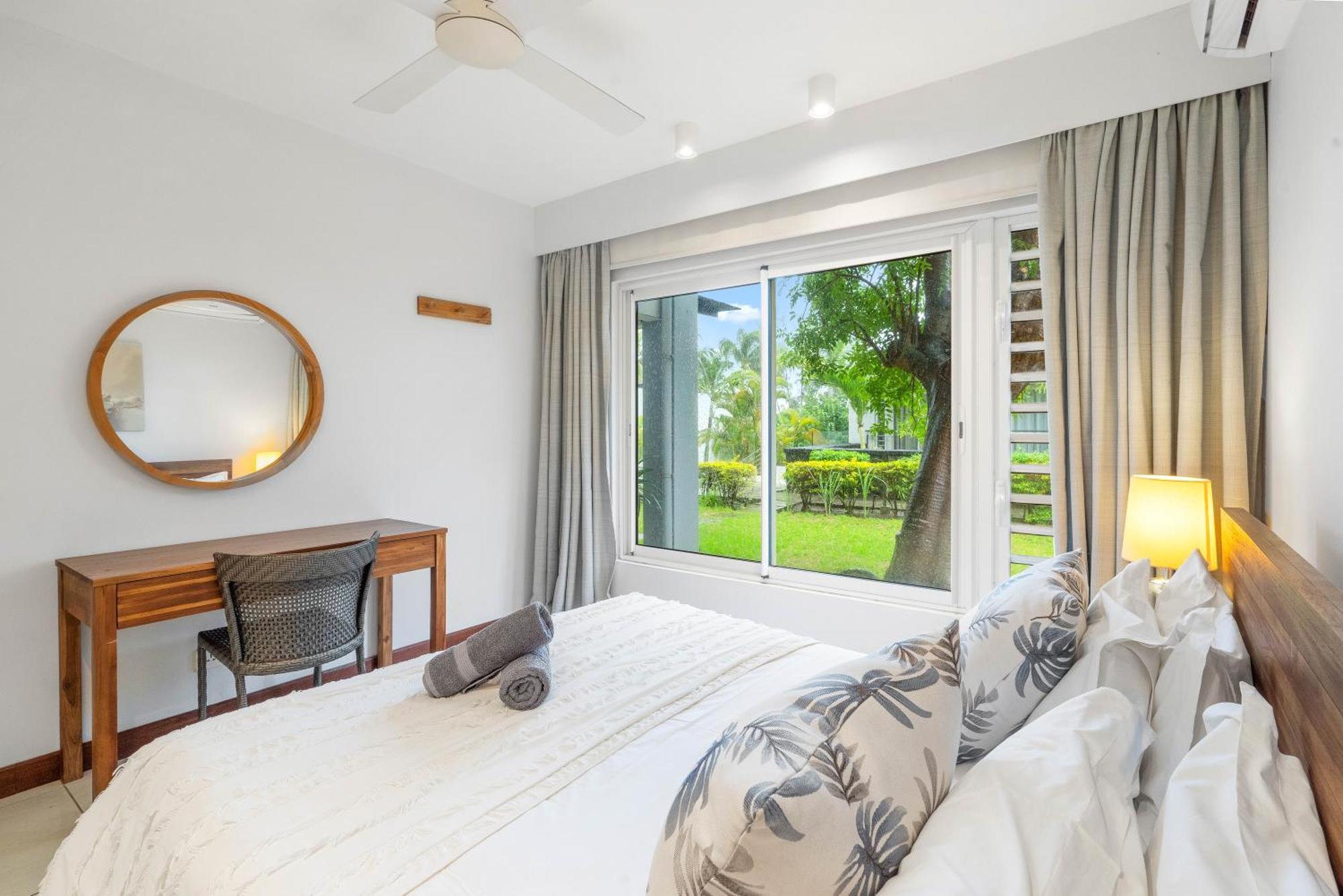 Kanope Bay - Holiday Beachfront Apartments Pointe aux Biches エクステリア 写真