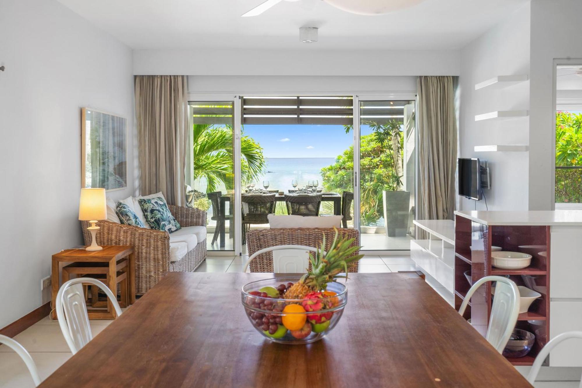 Kanope Bay - Holiday Beachfront Apartments Pointe aux Biches エクステリア 写真
