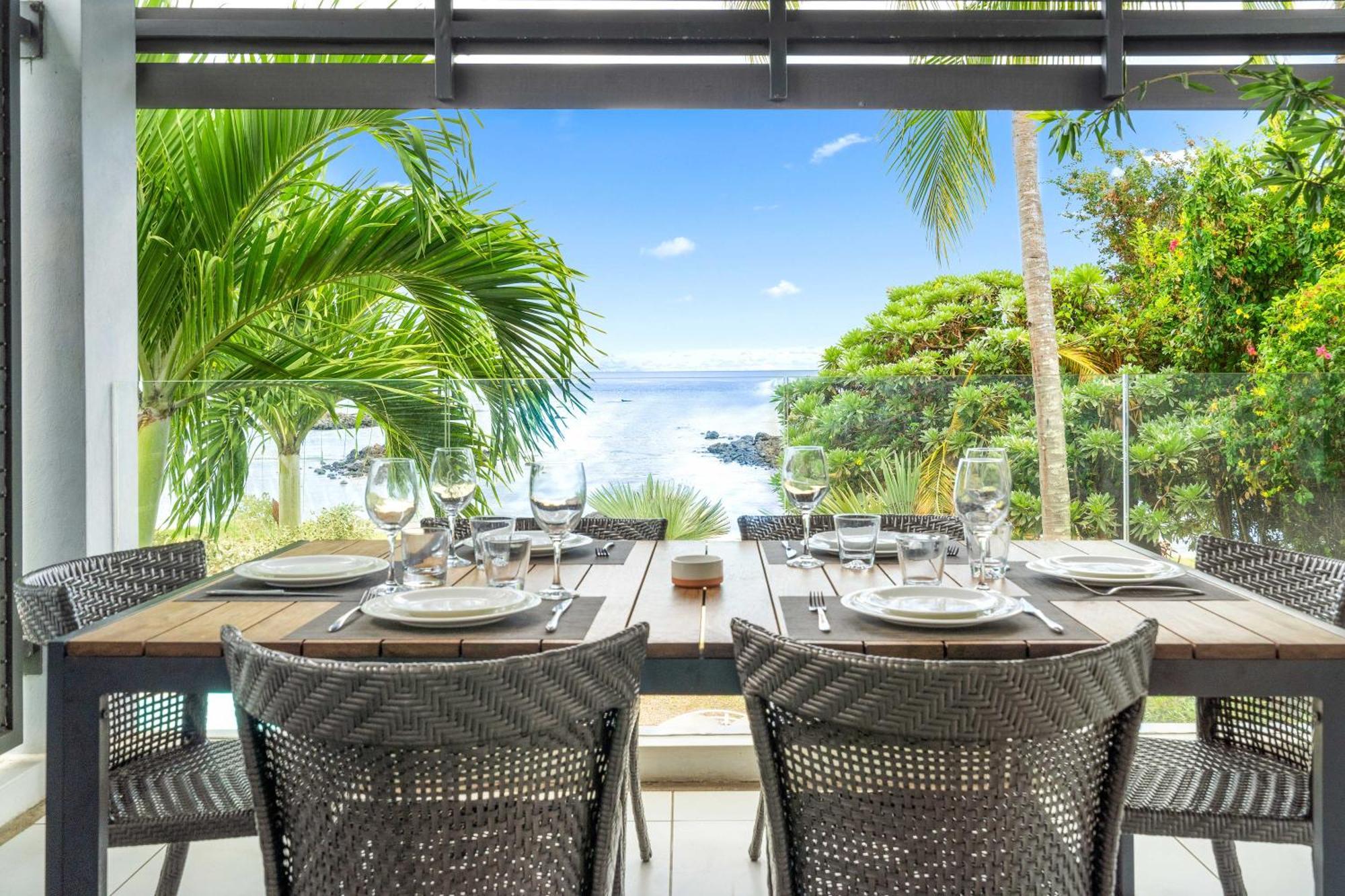 Kanope Bay - Holiday Beachfront Apartments Pointe aux Biches エクステリア 写真